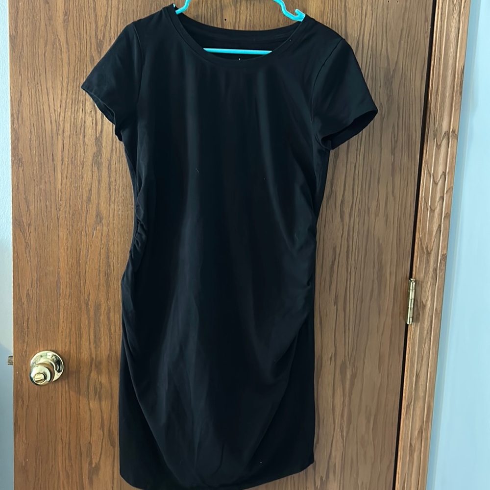 Maternity t-shirt dress